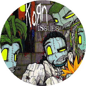 Insigna 3,7 cm KORN: Issues Dolls (B37-0185)