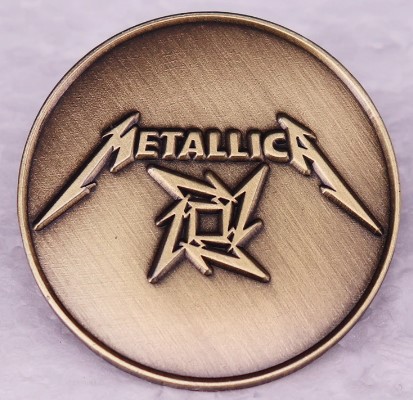 Insigna metalica rotunda METALLICA Ninja Star