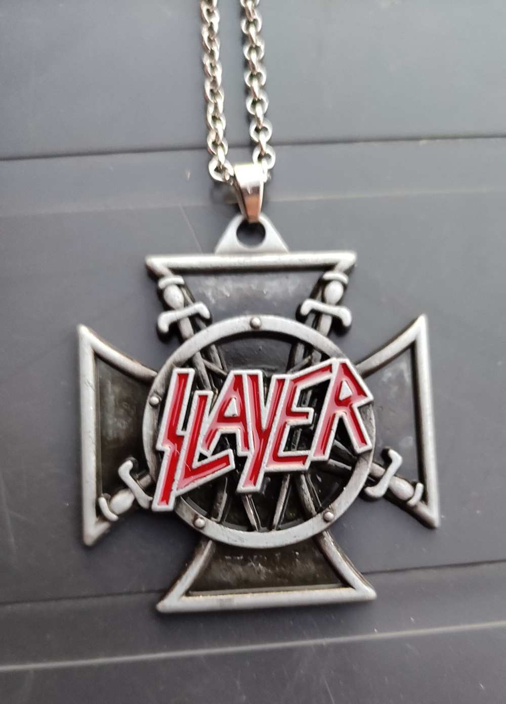 Medalion cu lant SLAYER / IRON CROSS (negru)