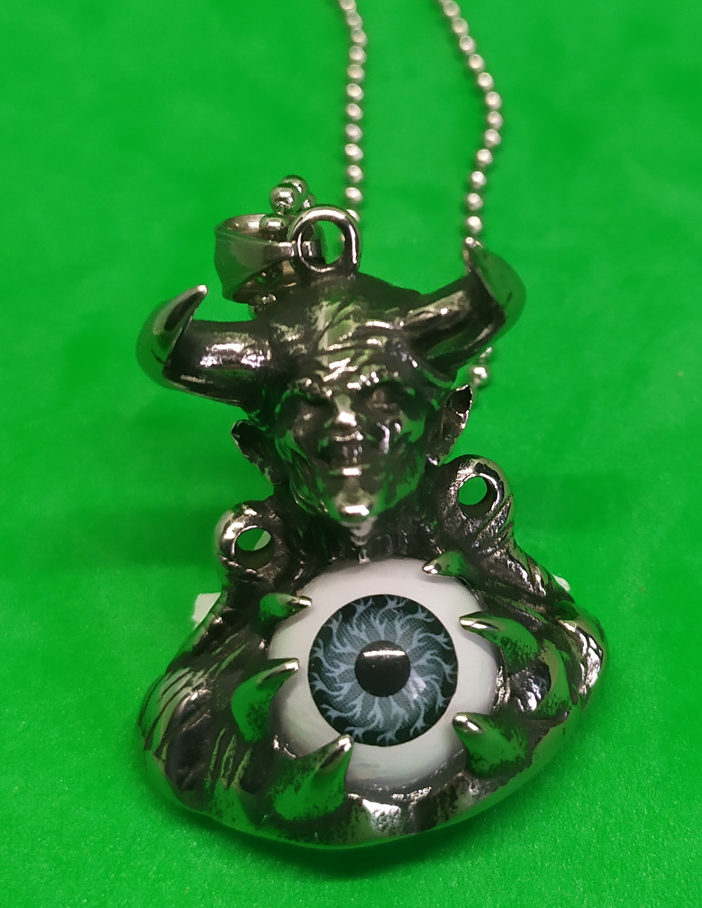 Medalion masiv de inox Eye PRU35