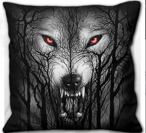 Pernuta decorativa E030A513 FOREST WOLF - Square Cushion