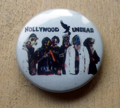 Insigna 2,5 cm HOLLYWOOD UNDEAD Band (I-SHK)