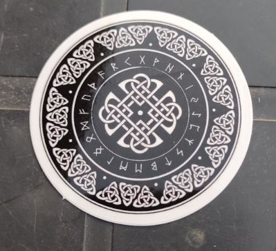 Sticker (abtibild) Viking -  Celtic Shield (JBG)