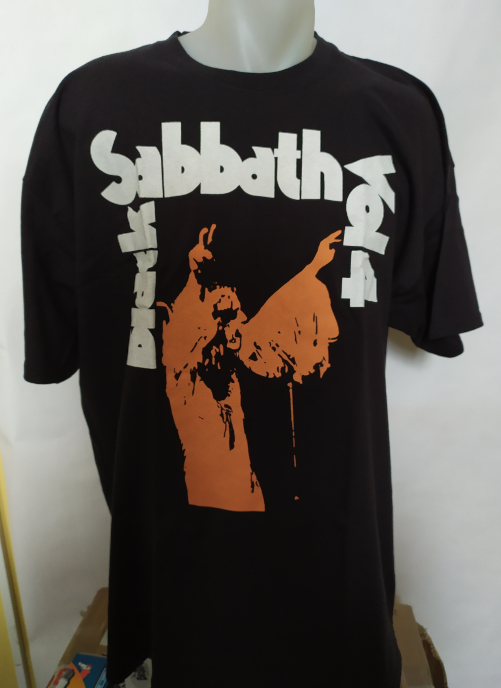 Tricou BLACK SABBATH Vol. IV TR/FR/231