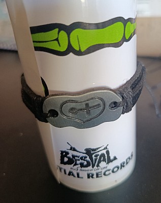 Bratara subtire imitatie de piele Heart and Cross (JBG) Bratara subtire imitatie de piele Heart and Cross (JBG)